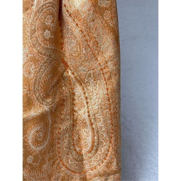 Tanjore Paisley Scarf/Wrap - Picture 4 of 8